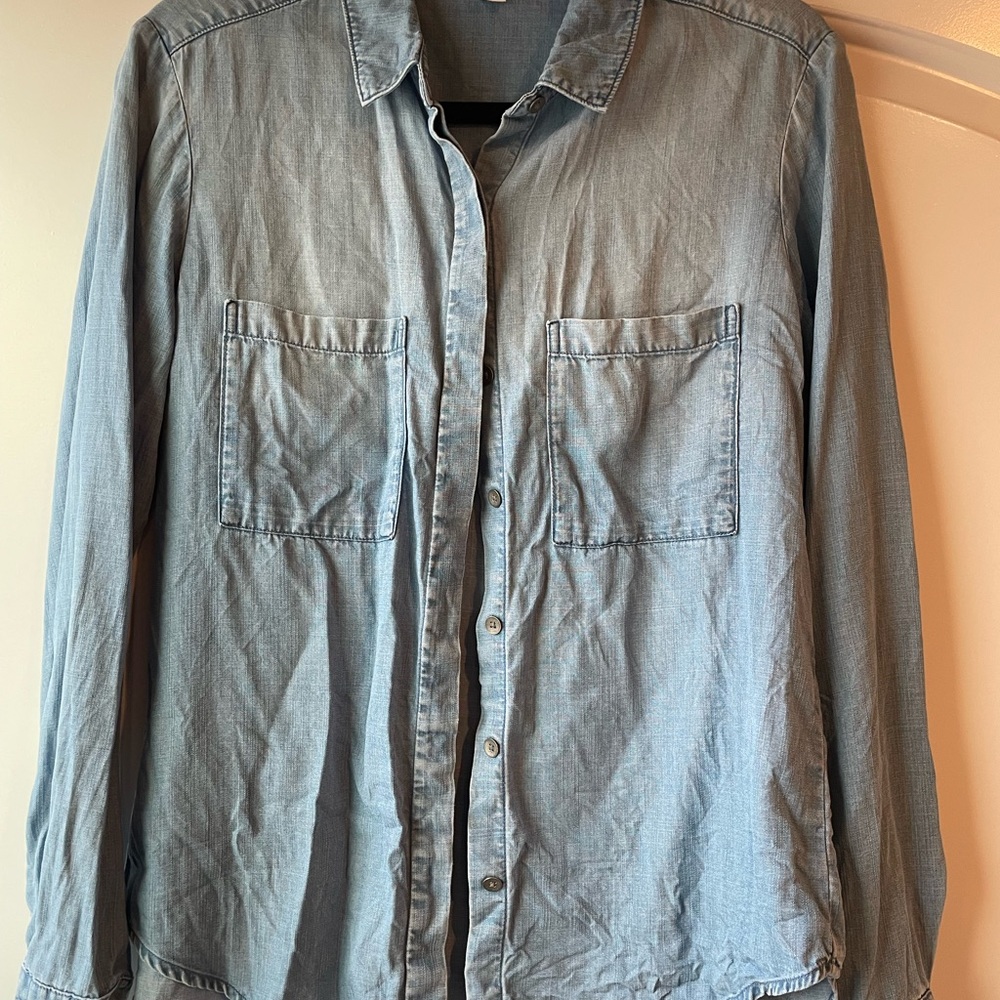 Cloth & Stone Chambray Buttondown Shirt